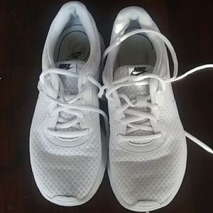 Womens White Nike Tanjun